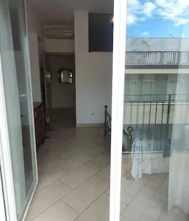 Casa Paola רימיני